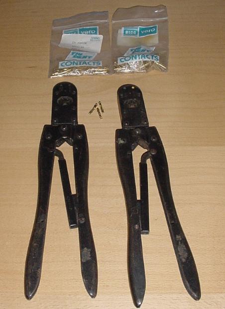 Crimping tools used on the Stockmaster, Videomaster and later on V35 cables 